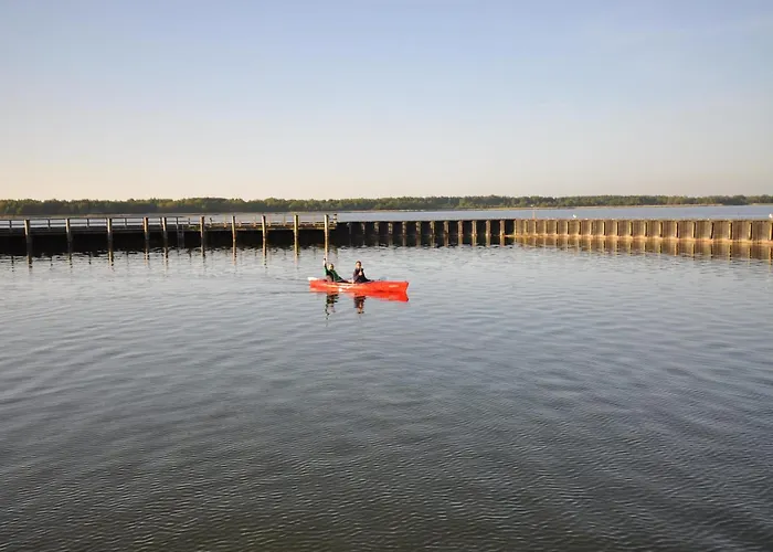 Hausboot Paula Im Stadthafen In *